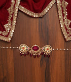 Women Gold-Plated Kundan Studded & Beaded Necklace