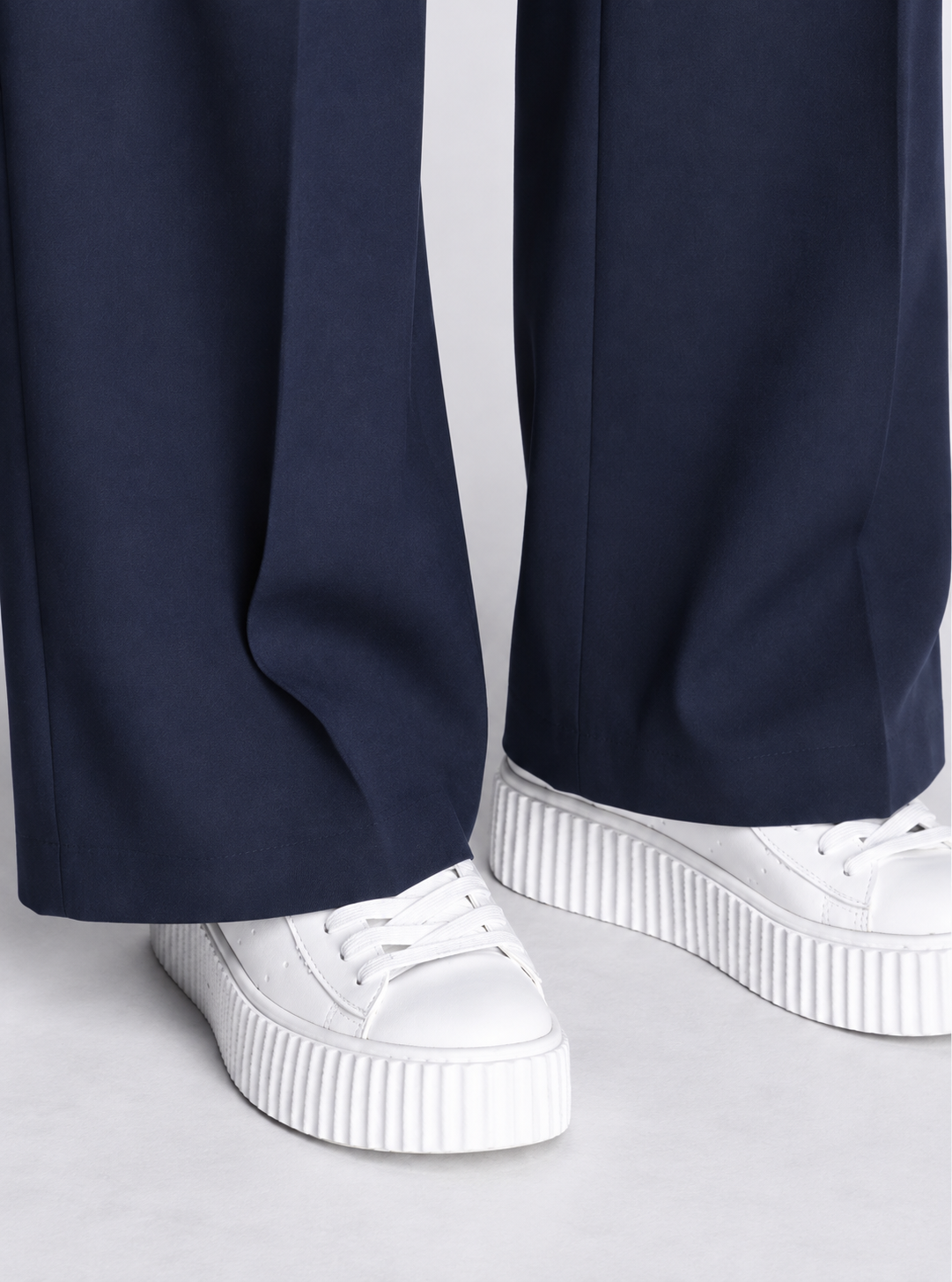Women Smart Straight Fit High-Rise Easy Wash Pleated Trousers