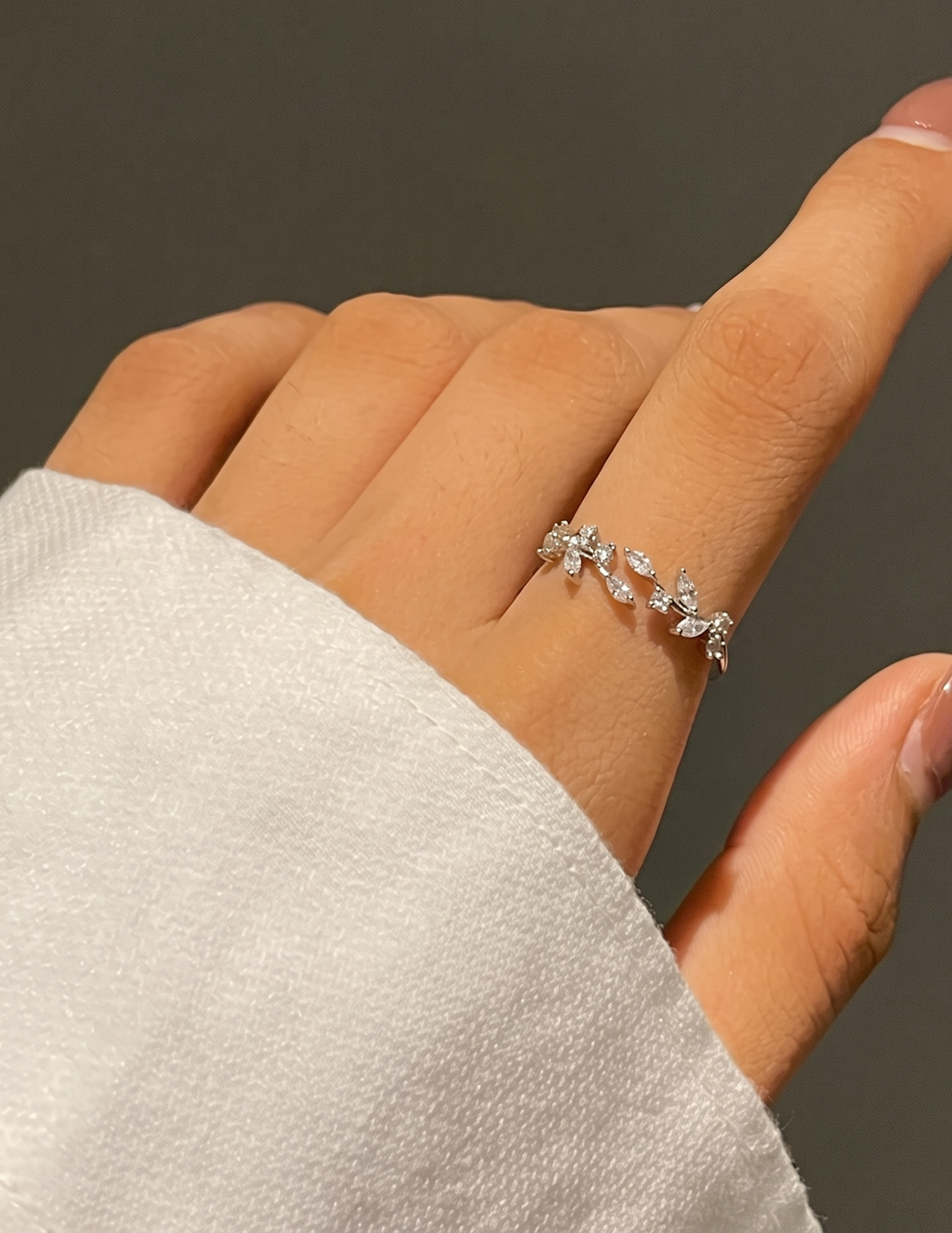 Elsa Minimal Promise Ring
