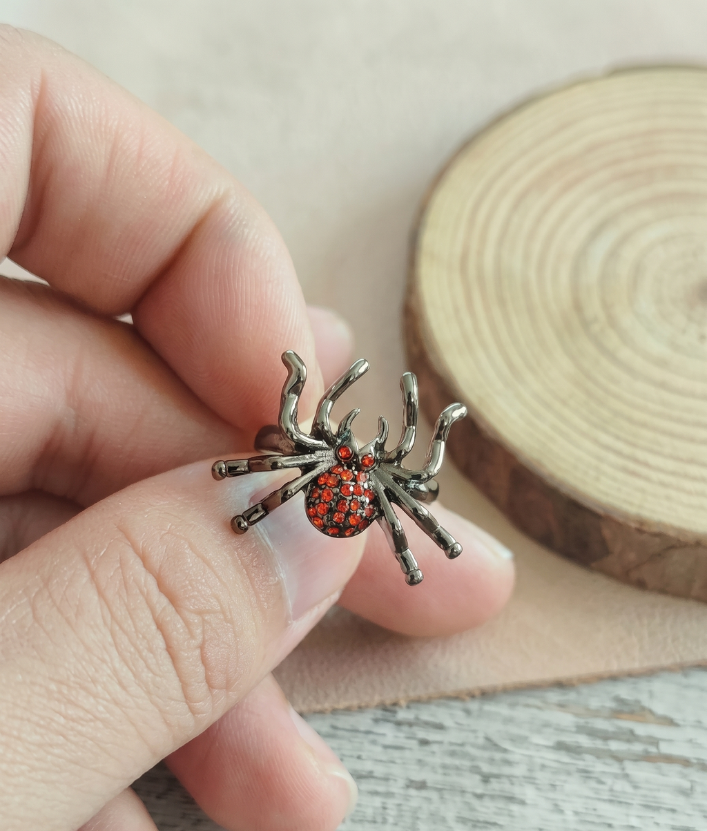Ember Arachne Ring