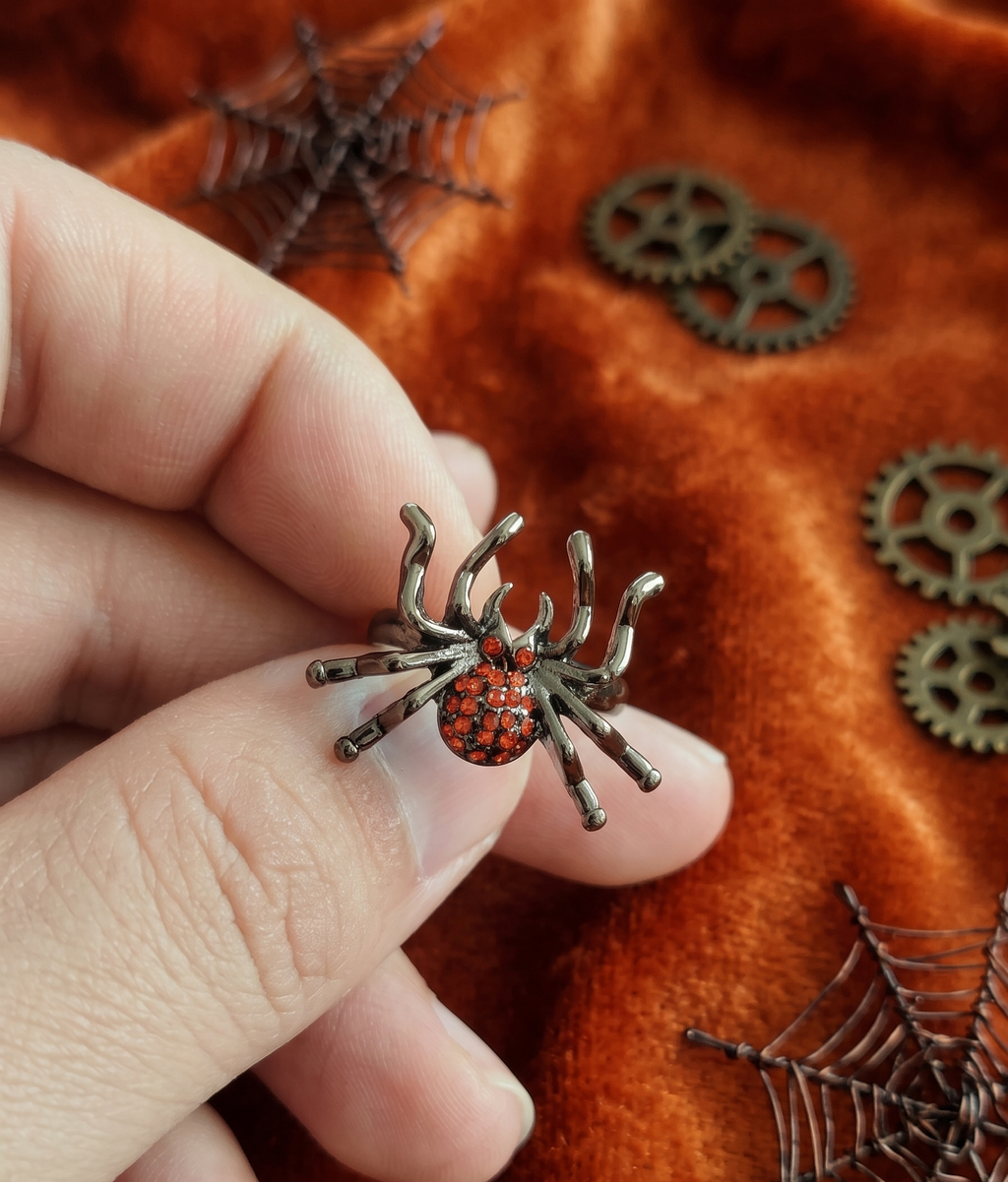 Ember Arachne Ring