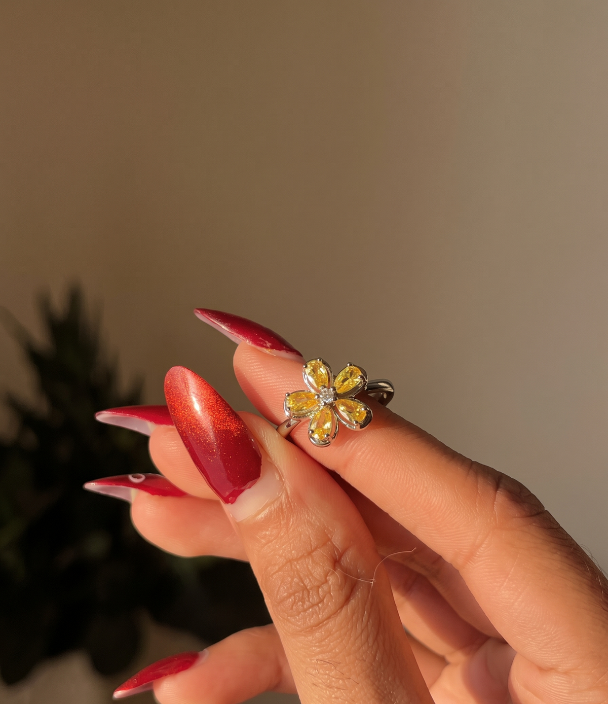 Sunshine Sweetheart Flower Ring