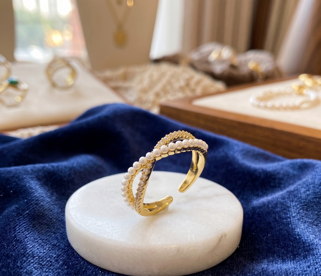 Noelle Pearl Ring