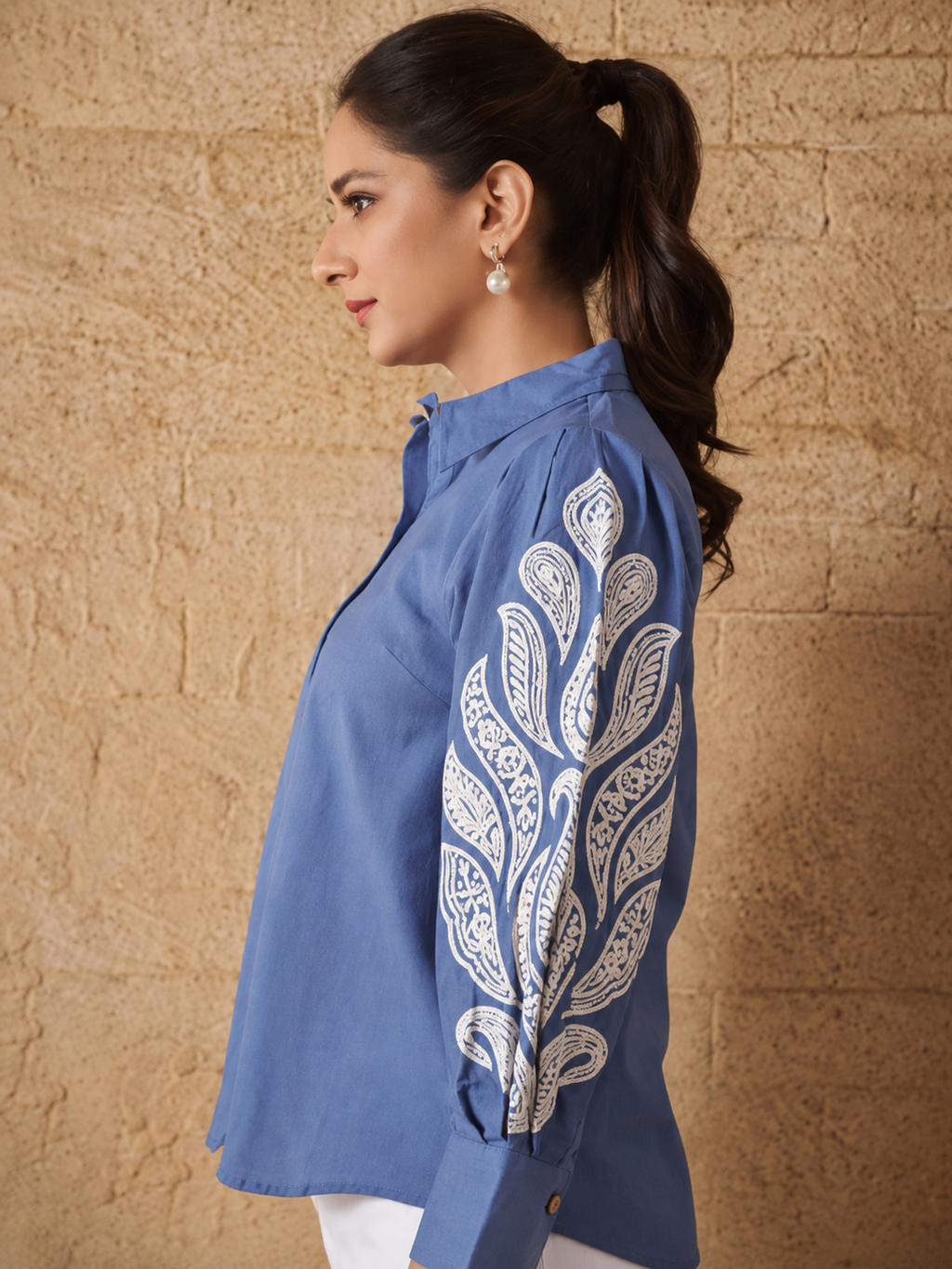 Women Straight Fit Floral Printed Spread Collar Casual Shirt