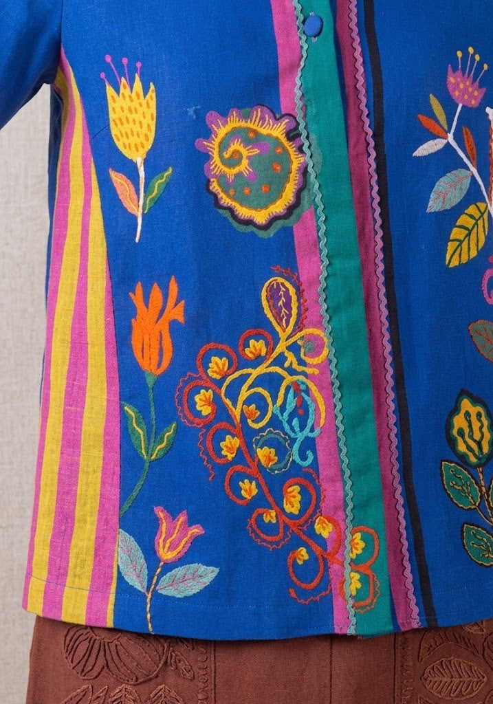 Bold Artistic Printed Casual Shirt