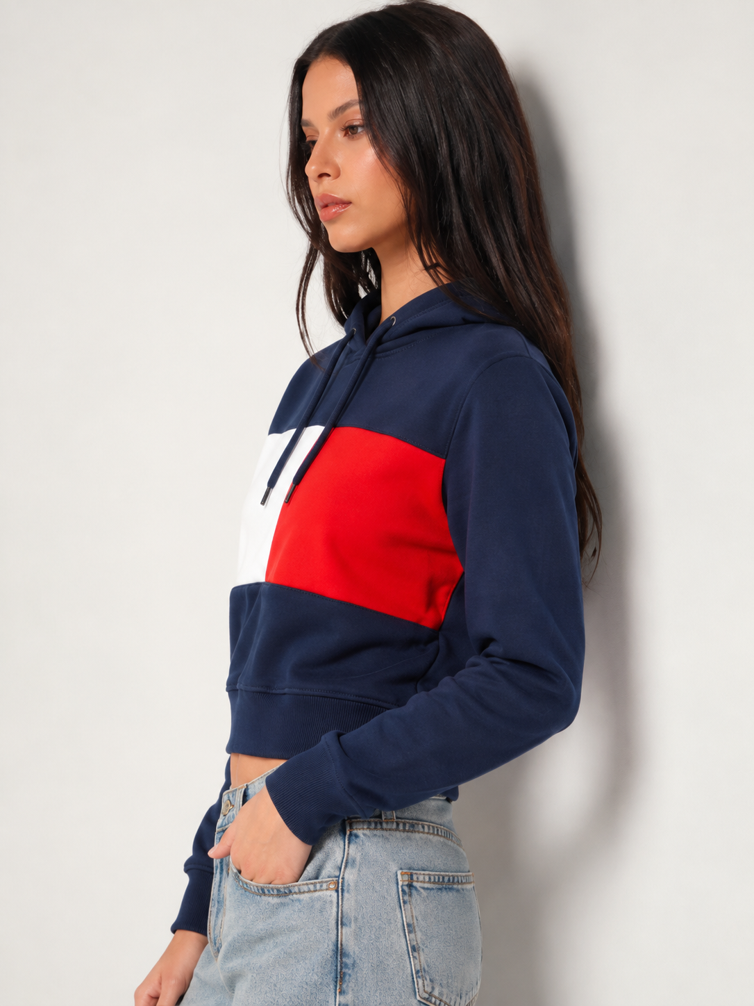 Women Navy Blue & Red Colourblocked Hooded Sweatshirt