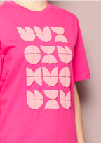 Women’s Abstract Graphic T-Shirt