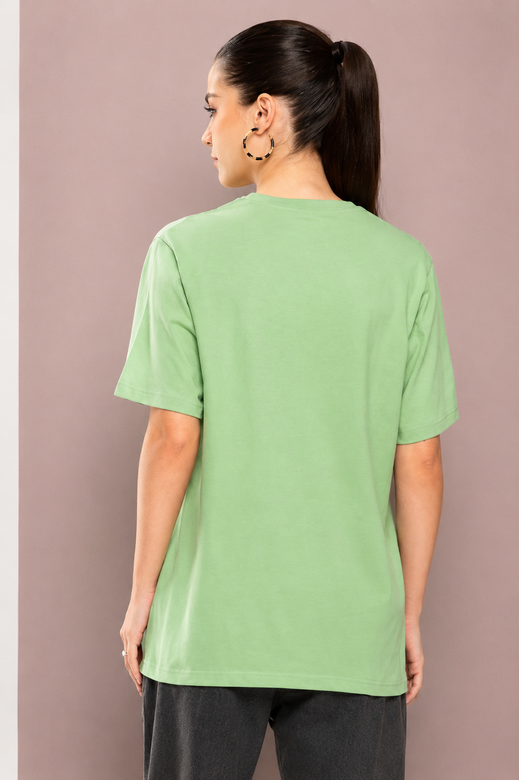 Women’s Oversized Graphic Print T- Shirt
