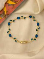 Women Gold-Plated Link Bracelet