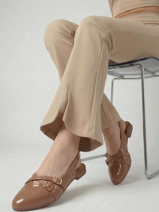Women Textured Pointed Toe Mojaris