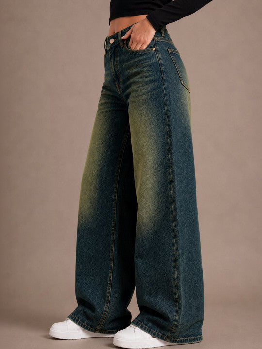 Women Comfort Wide Leg High-Rise Light Fade Stretchable Jeans