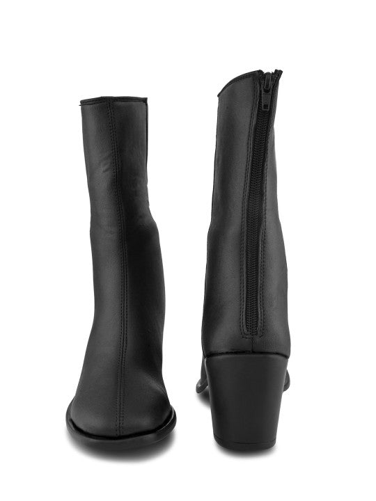Women Block-Heeled Chelsea Boots