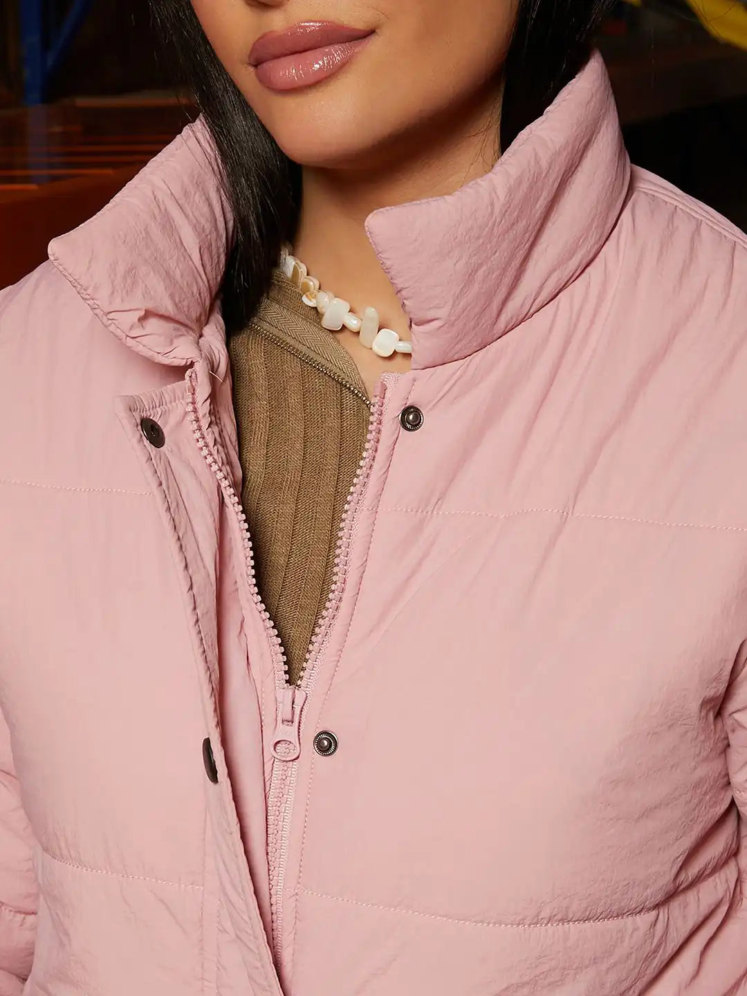 Women Mock Collar Solid Casual Puffer Jacket