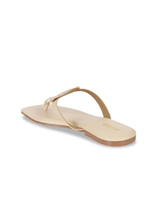 Women Embelished Open Toe Flats with Bows
