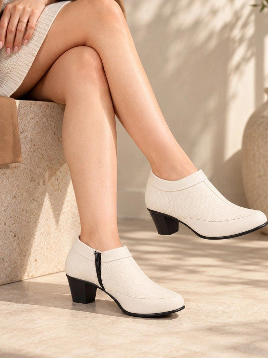 Women Textured Pointed Toe Zip Regular Boots