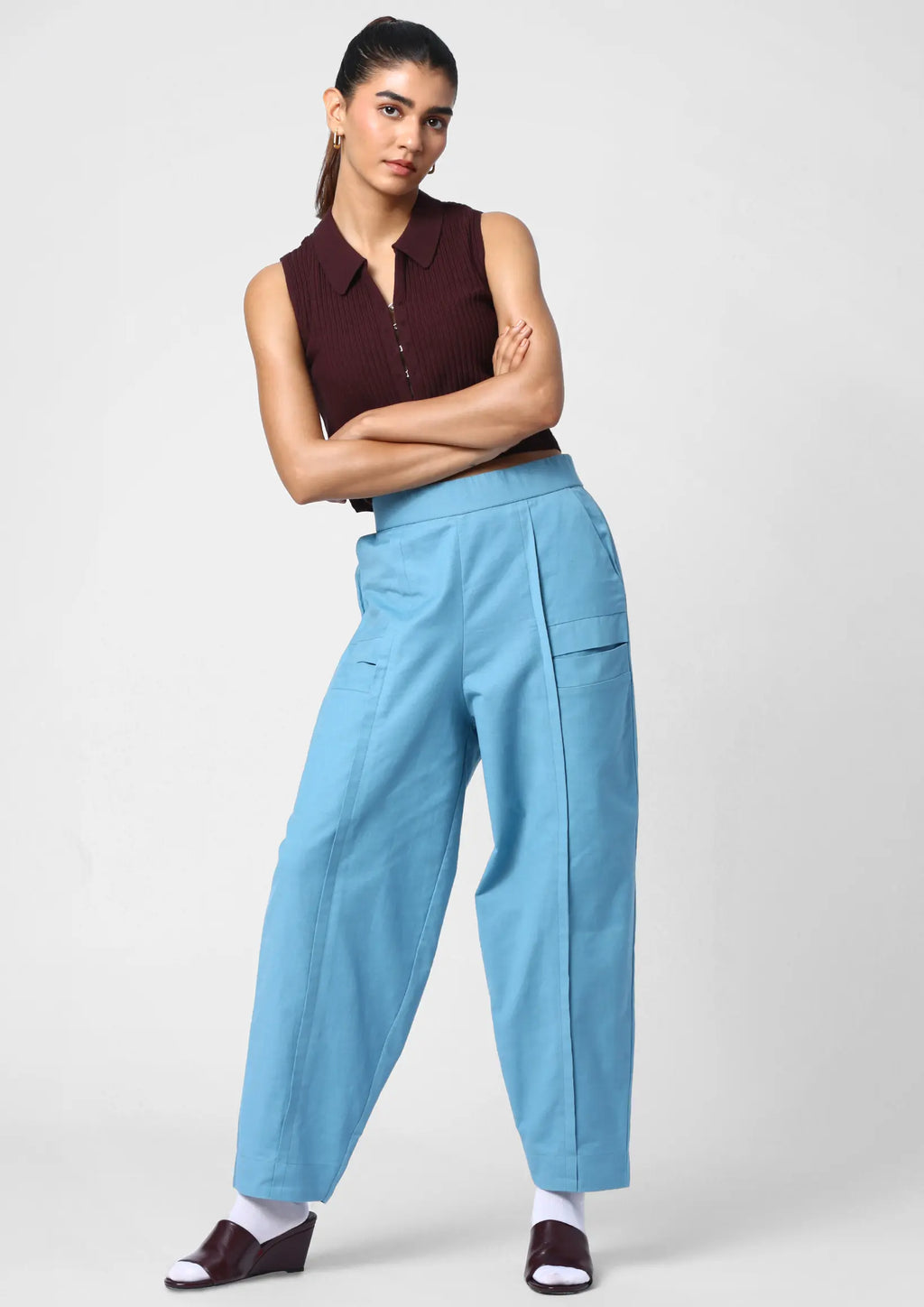 Clēan-tuck Pants