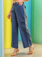Women Baggy Fit High-Rise Clean Look Cargo Jeans