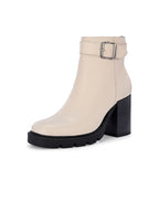 The Lifestyle Co Women Chelsea Round Toe Boots