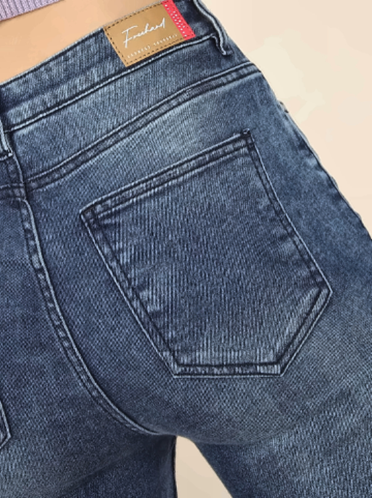 Women Straight Fit Mildly Distressed Cotton Jeans