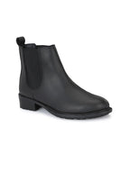 Women Black Solid Leather Chelsea Boots