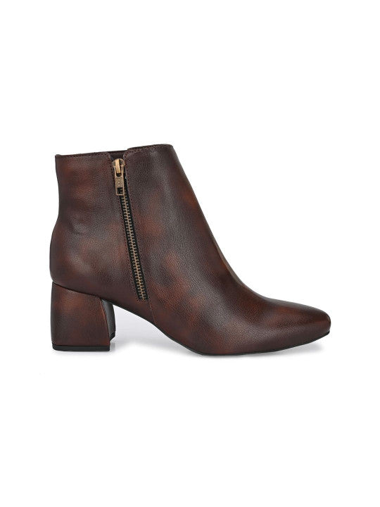 Brown High-Top Block Heeled Boots