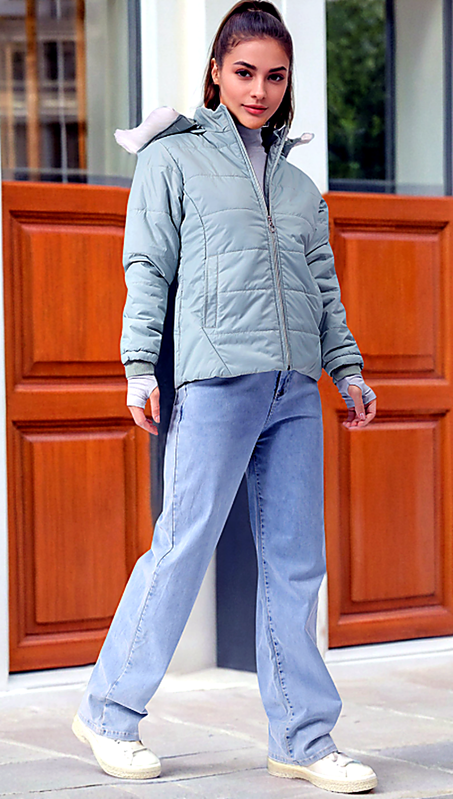 Freehand by The Indian Women Outdoor High Neck Puffer Jacket With Detachable Hood