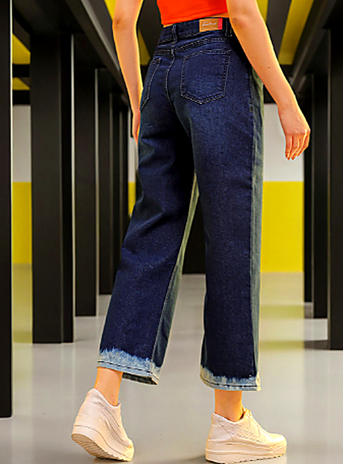 Women Blue Bootcut High-Rise Light Fade Stretchable Jeans