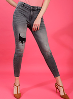 Women Skinny Fit High-Rise Mildly Distressed Heavy Fade Stretchable Cotton Jeans