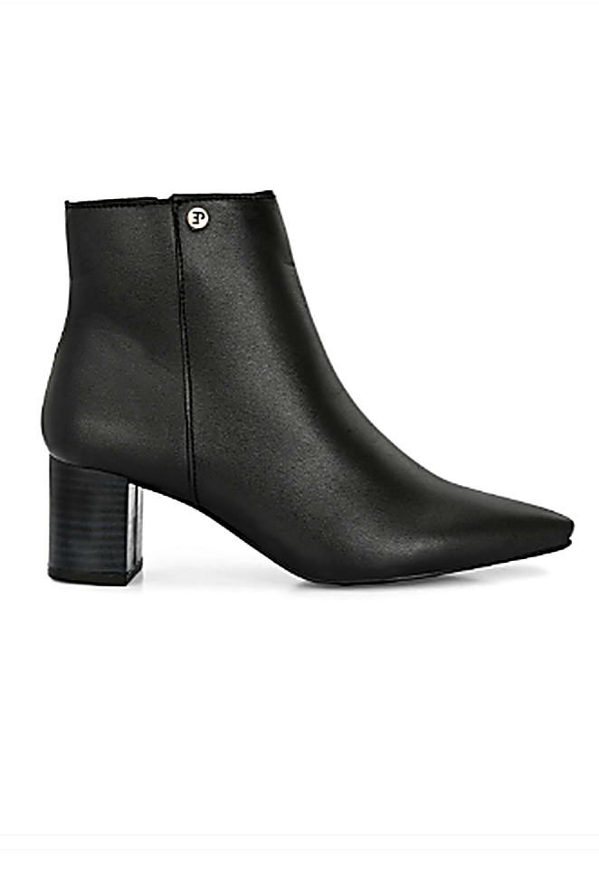 Women Black Solid Synthetic Trendy Ankle Pointed Shape Boots
