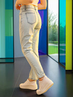 Women Straight Fit High-Rise Clean Look Stretchable Jeans