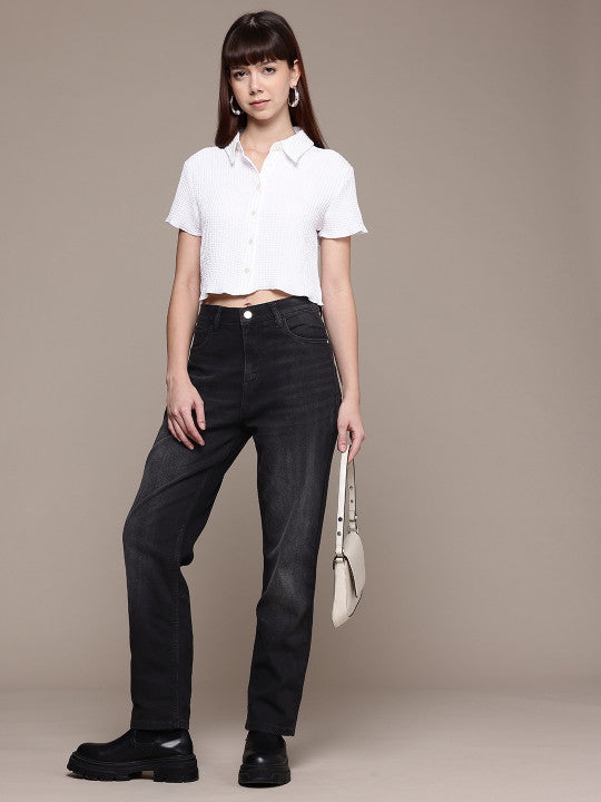 Women Straight Fit Mid-Rise Light Fade Stretchable Jeans