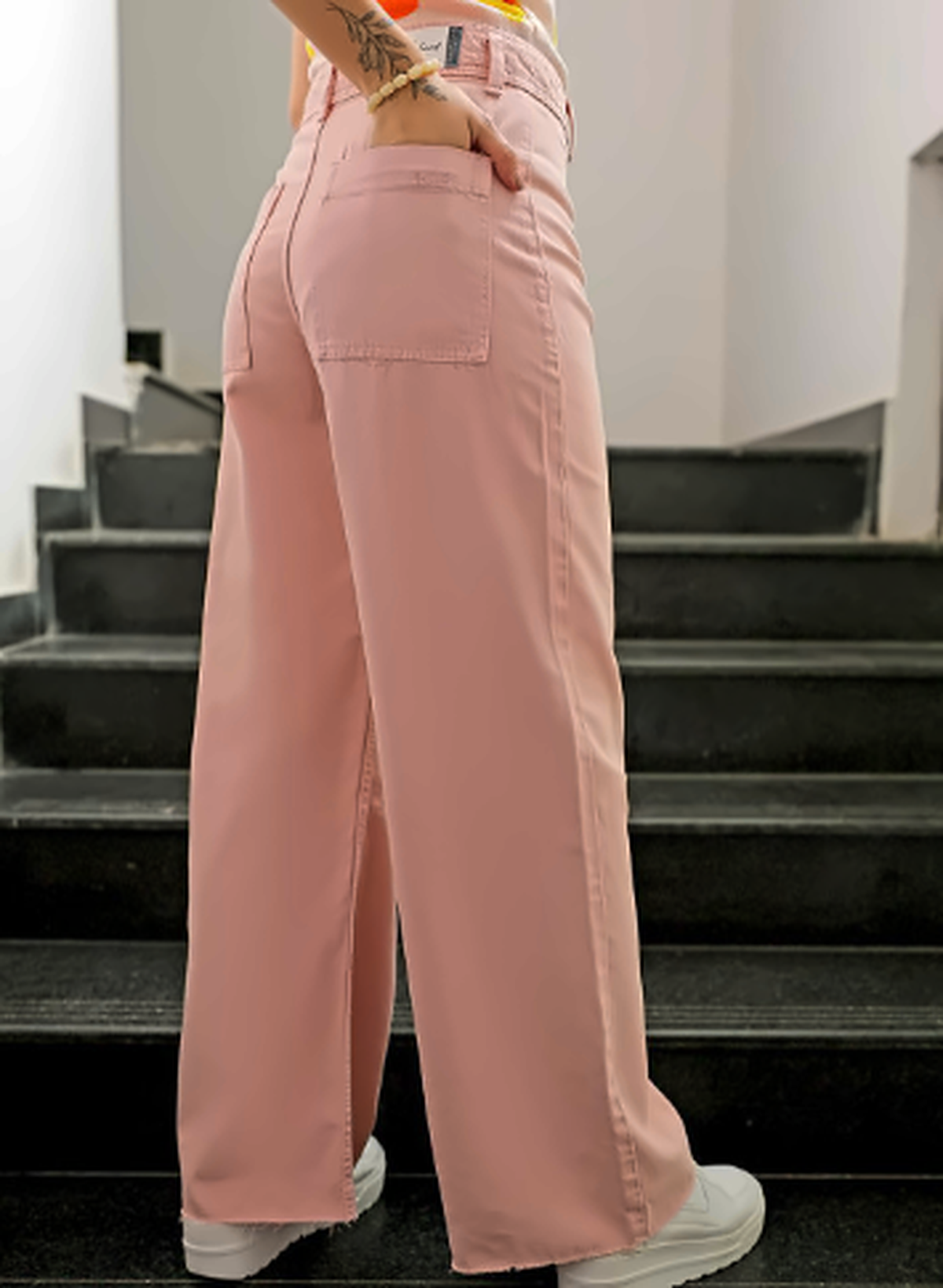 Women Bootcut Slash Knee Jeans