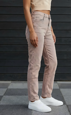 Women Blue Straight Fit Mid-Rise Stretchable Jeans