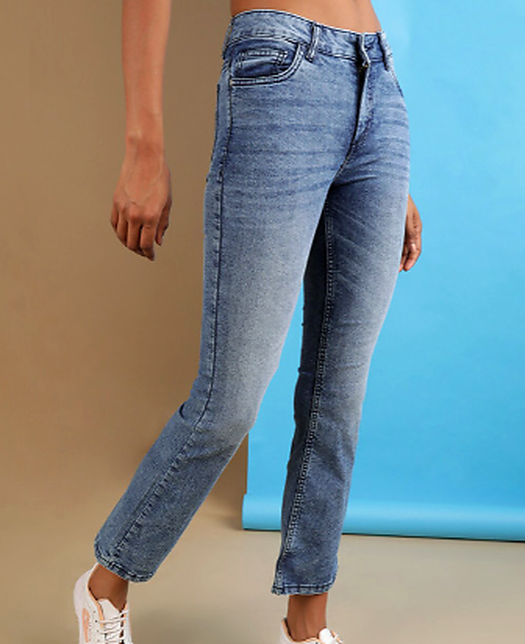 Women Blue Bootcut High-Rise Clean Look Heavy Fade Stretchable Jeans