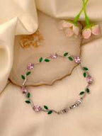 Women Gold-Plated Link Bracelet