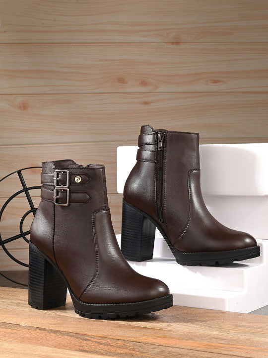 Women Block Heeled Chelsea Boot