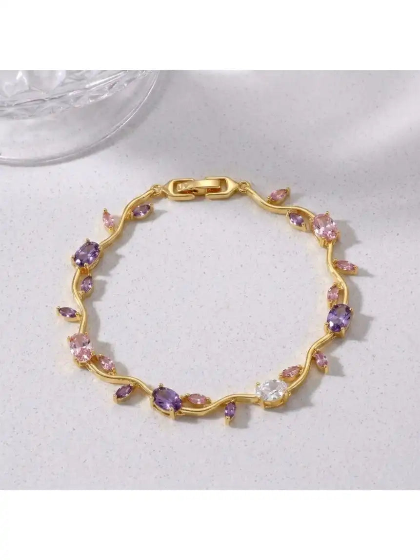 Women Gold-Plated Link Bracelet
