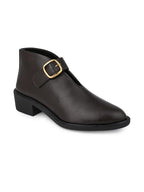 Pair Of 1 Women's Brown Boots
