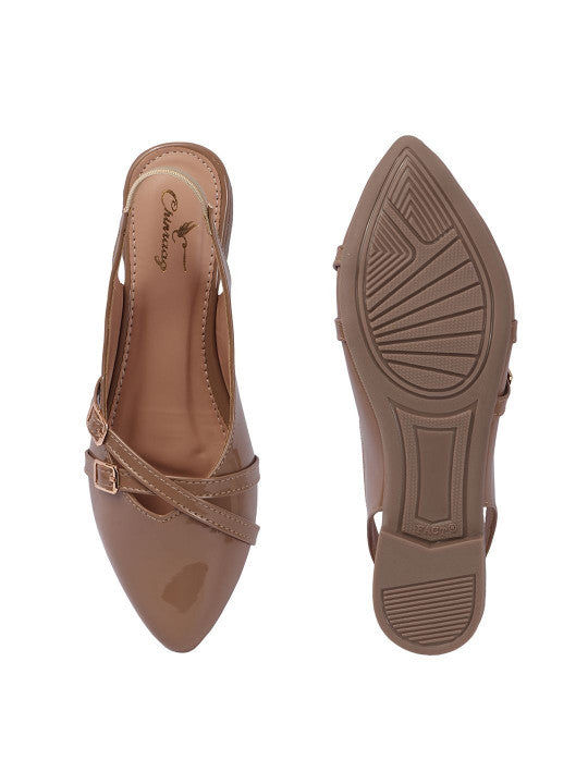 Women Textured Pointed Toe Mojaris