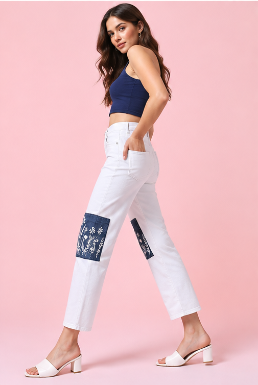 Women Skinny Fit Mid-Rise Stretchable Cropped Jeans
