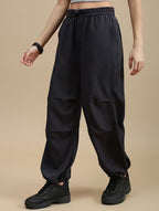 Women Solid Mid Rise Relaxed Fit Jogger