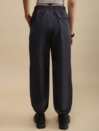 Women Solid Mid Rise Relaxed Fit Jogger