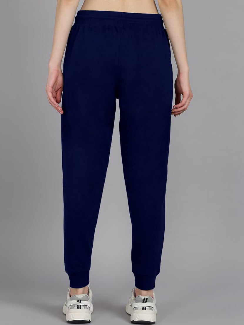 Women Solid Mid Rise Regular Fit Jogger
