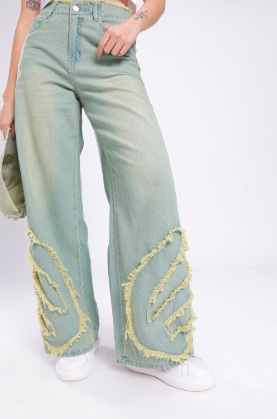 Women Frayed Detail Wide Leg High-Rise Heavy Fade Jeans